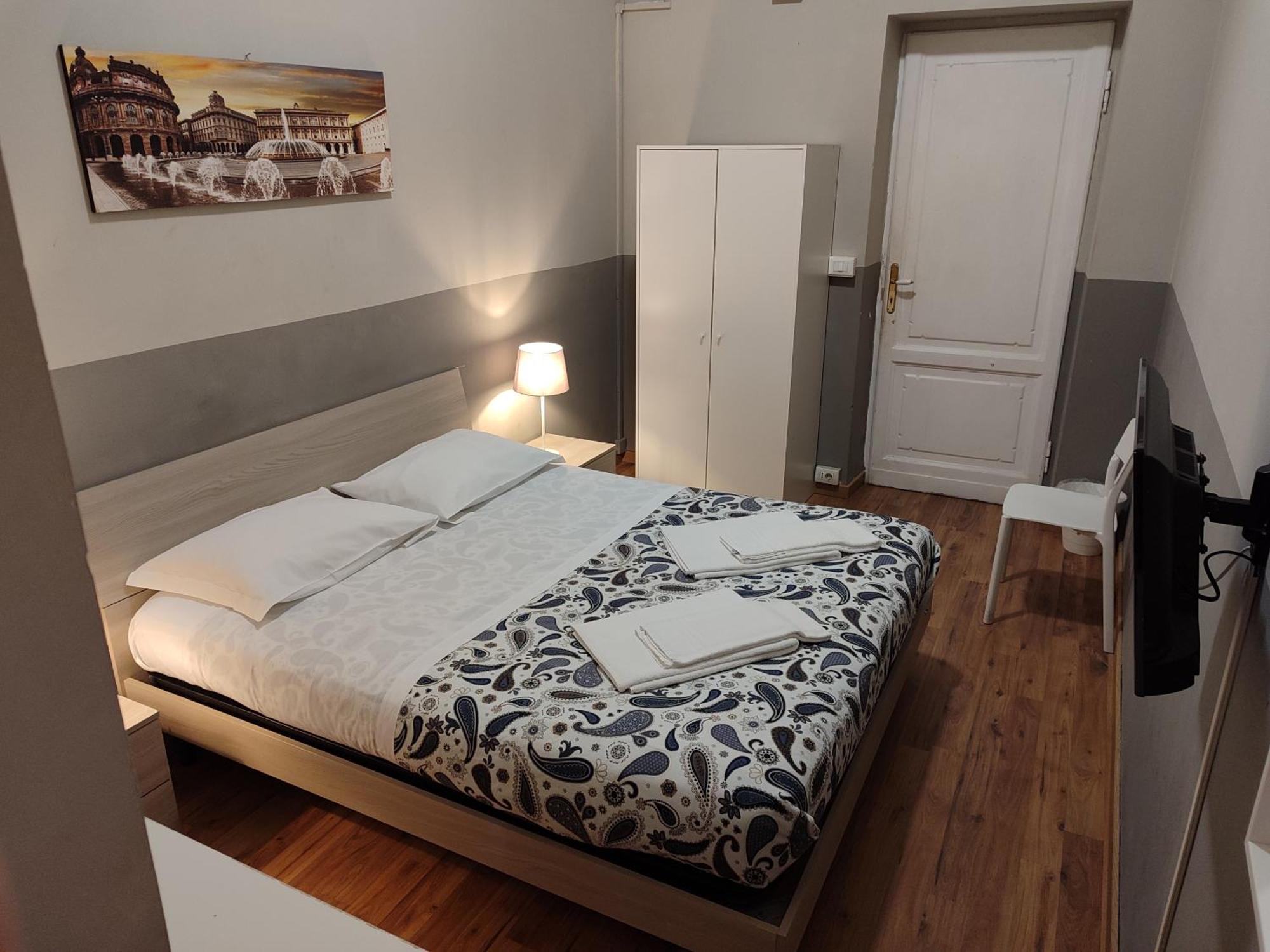 Guesthouse La Briosa Nicole Genoa Bagian luar foto